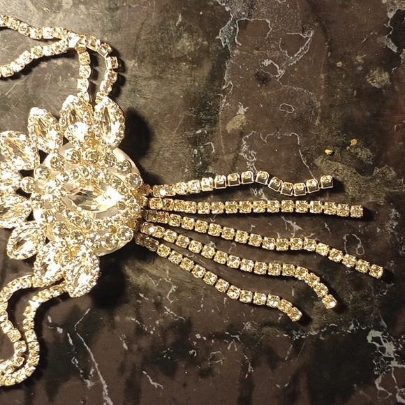 1920's Elegant Flapper Rhinestone Headband - Picture 5 of 7